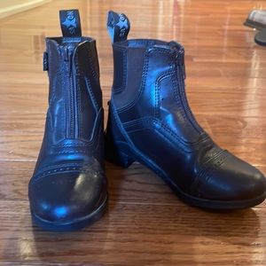 Kids riding boots